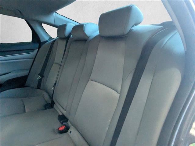 Used 2019 Honda Accord EX image 12