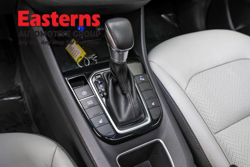 Used 2022 Hyundai Ioniq Limited image 13