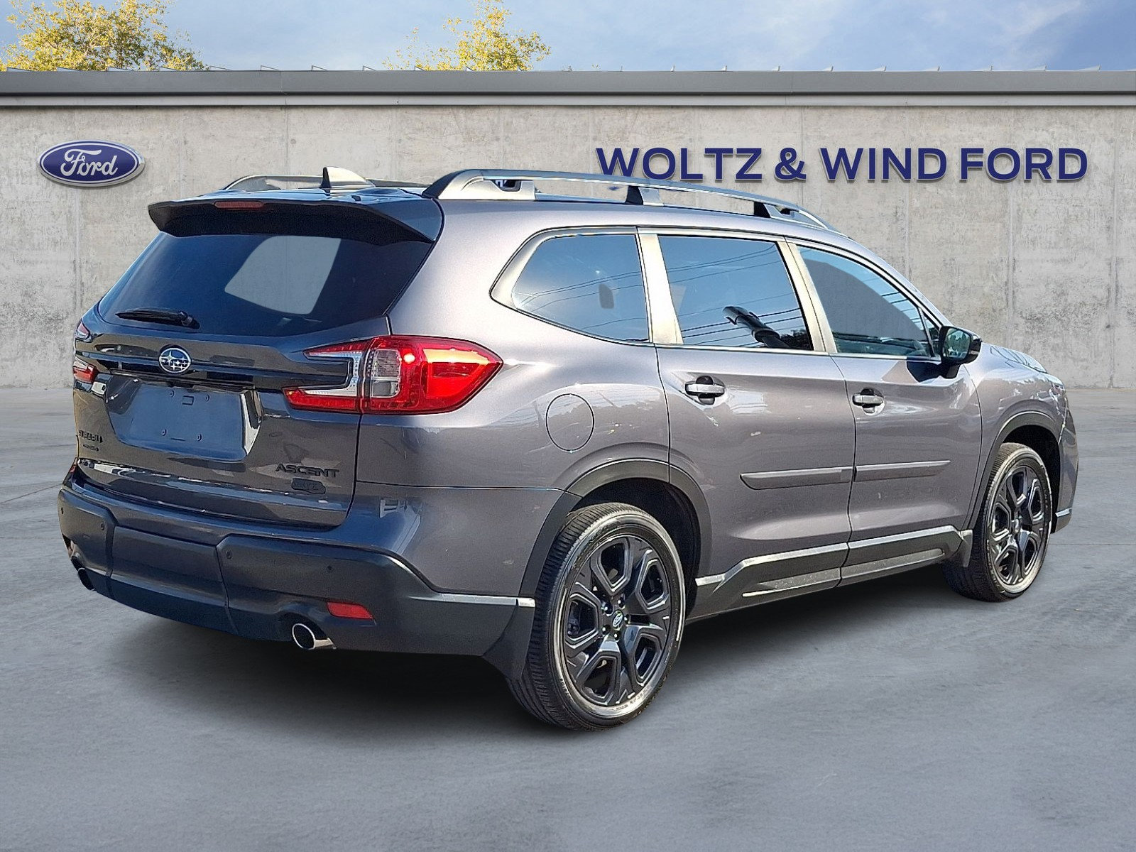 Used 2024 Subaru Ascent Onyx Edition Limited AWD/4WD image 6
