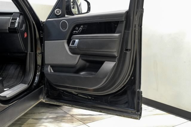 Used 2019 Land Rover Range Rover Supercharged AWD/4WD image 59