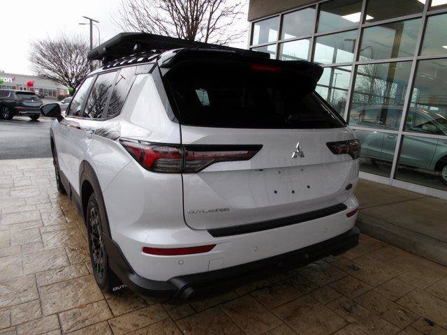 New 2026 Mitsubishi Outlander Trail Edition image 5