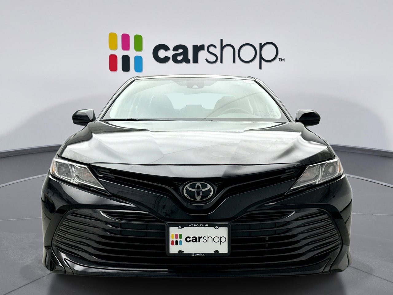 Used 2020 Toyota Camry LE image 8