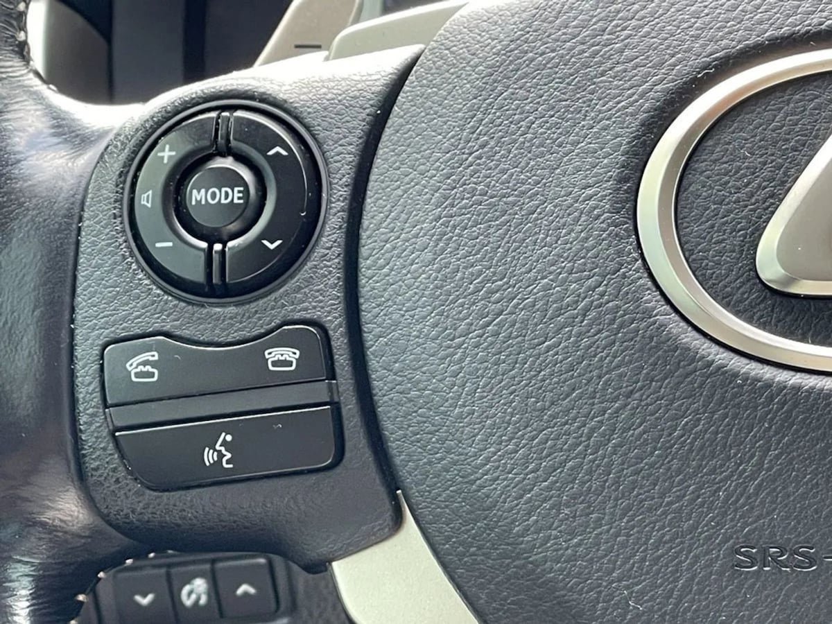 Used 2015 Lexus IS 250 AWD w/ Luxury Package image 29