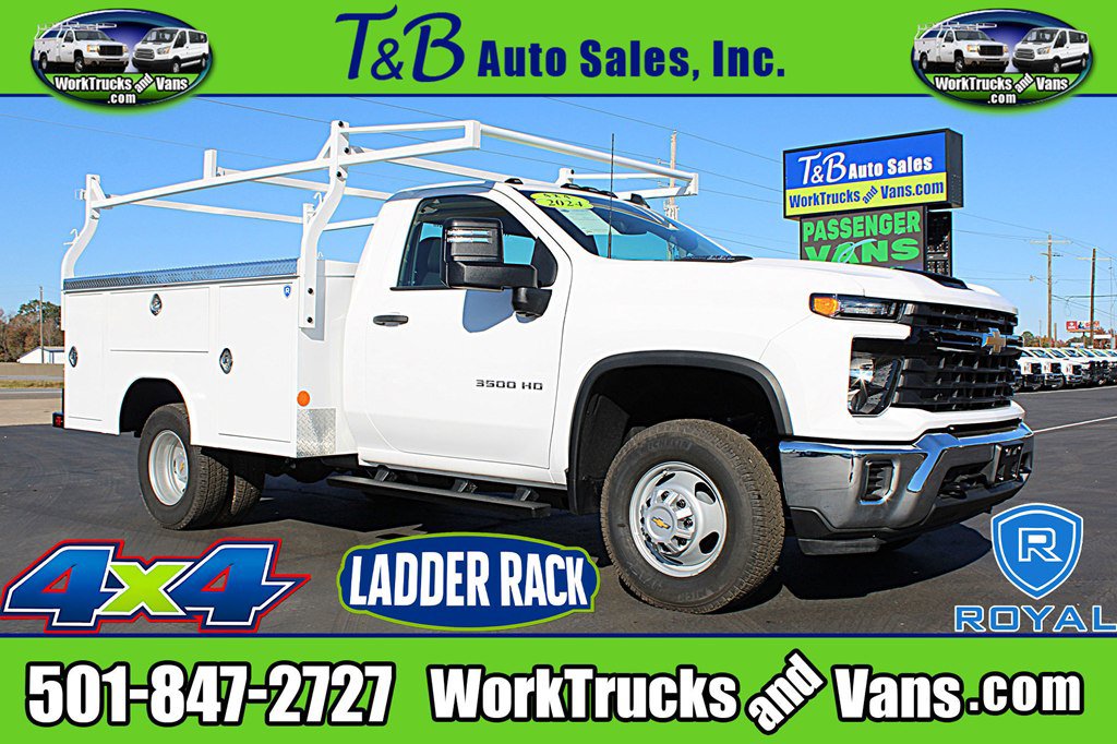 Used 2024 Chevrolet Silverado 3500 W/T w/ Snow Plow Prep Package AWD/4WD image 1