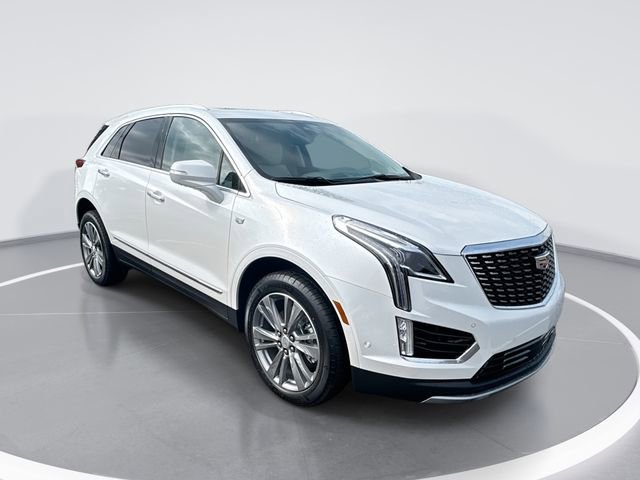 New 2025 Cadillac XT5 Premium Luxury w/ Technology Package