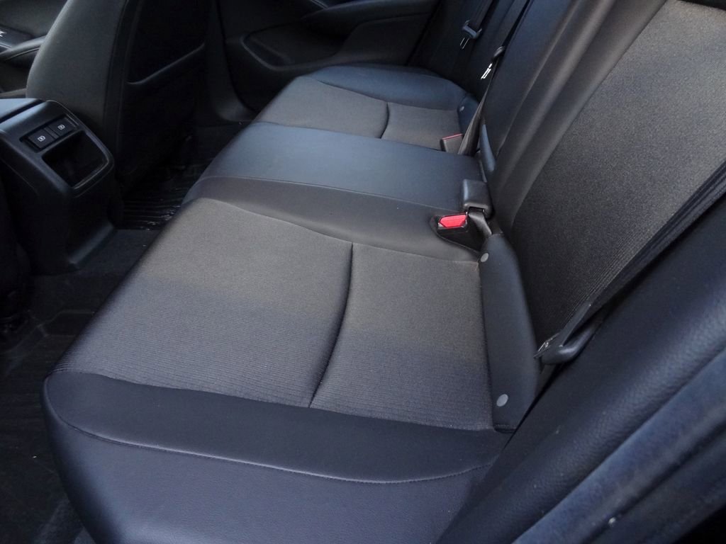 Used 2022 Honda Accord Sport image 18