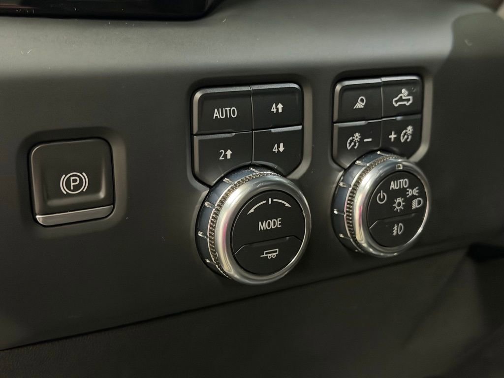 Certified 2023 GMC Sierra 1500 AT4 image 27