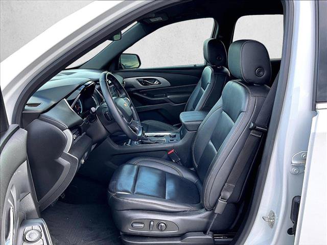 Used 2023 Chevrolet Traverse LT FWD image 27