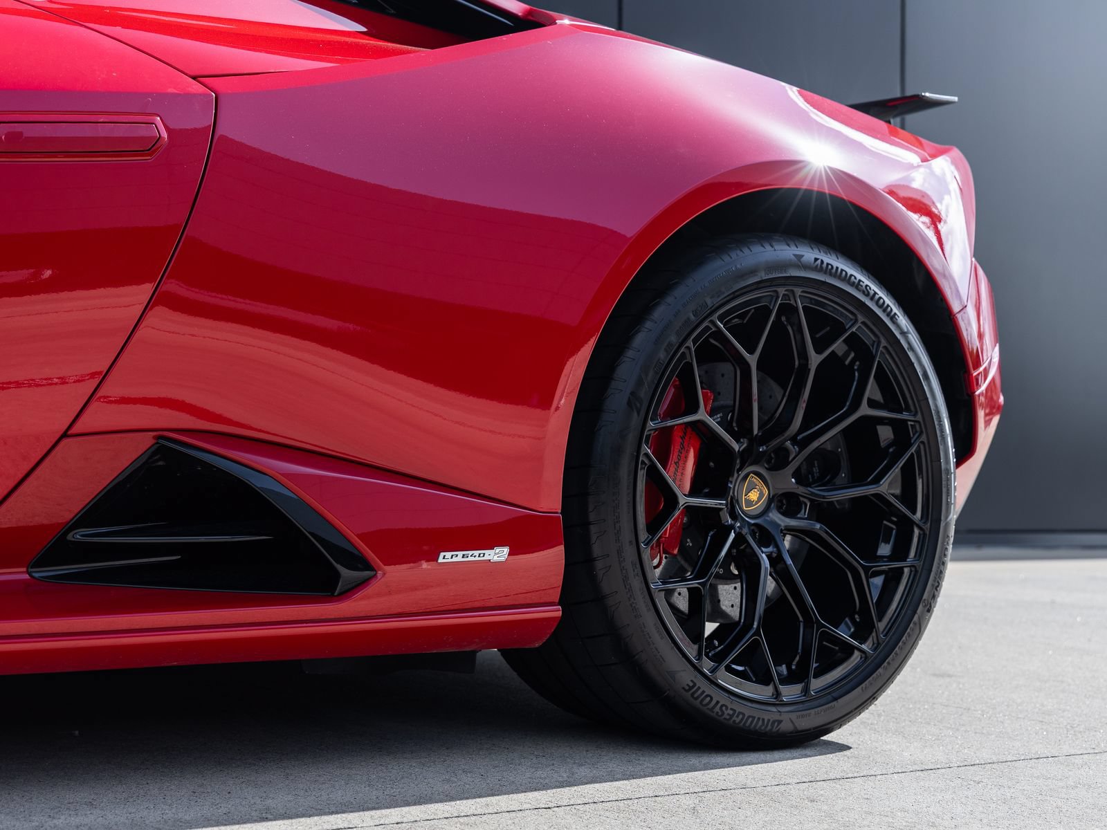 Used 2024 Lamborghini Huracan Tecnica RWD image 18