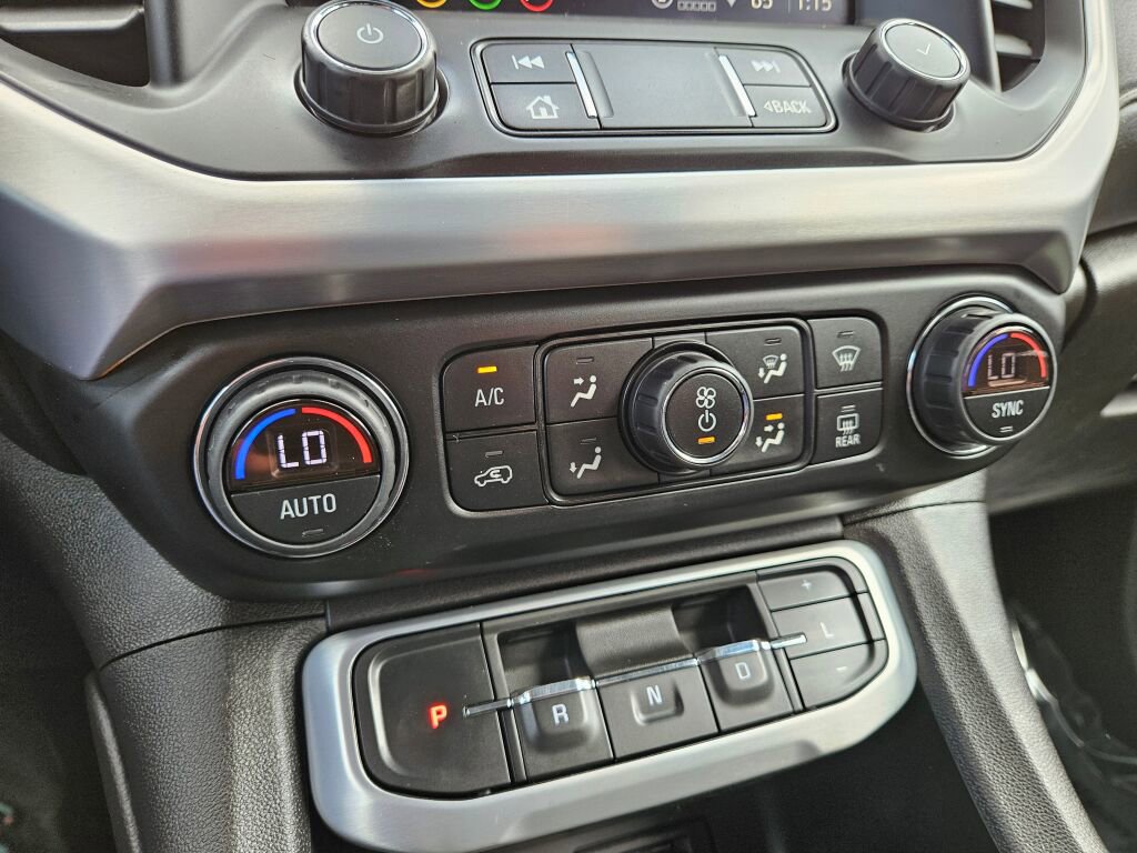 Used 2021 GMC Acadia SLT image 27