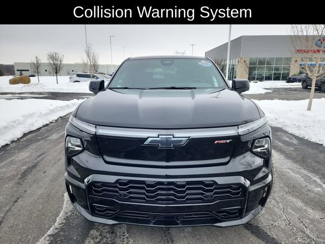 Used 2024 Chevrolet Silverado EV RST image 2