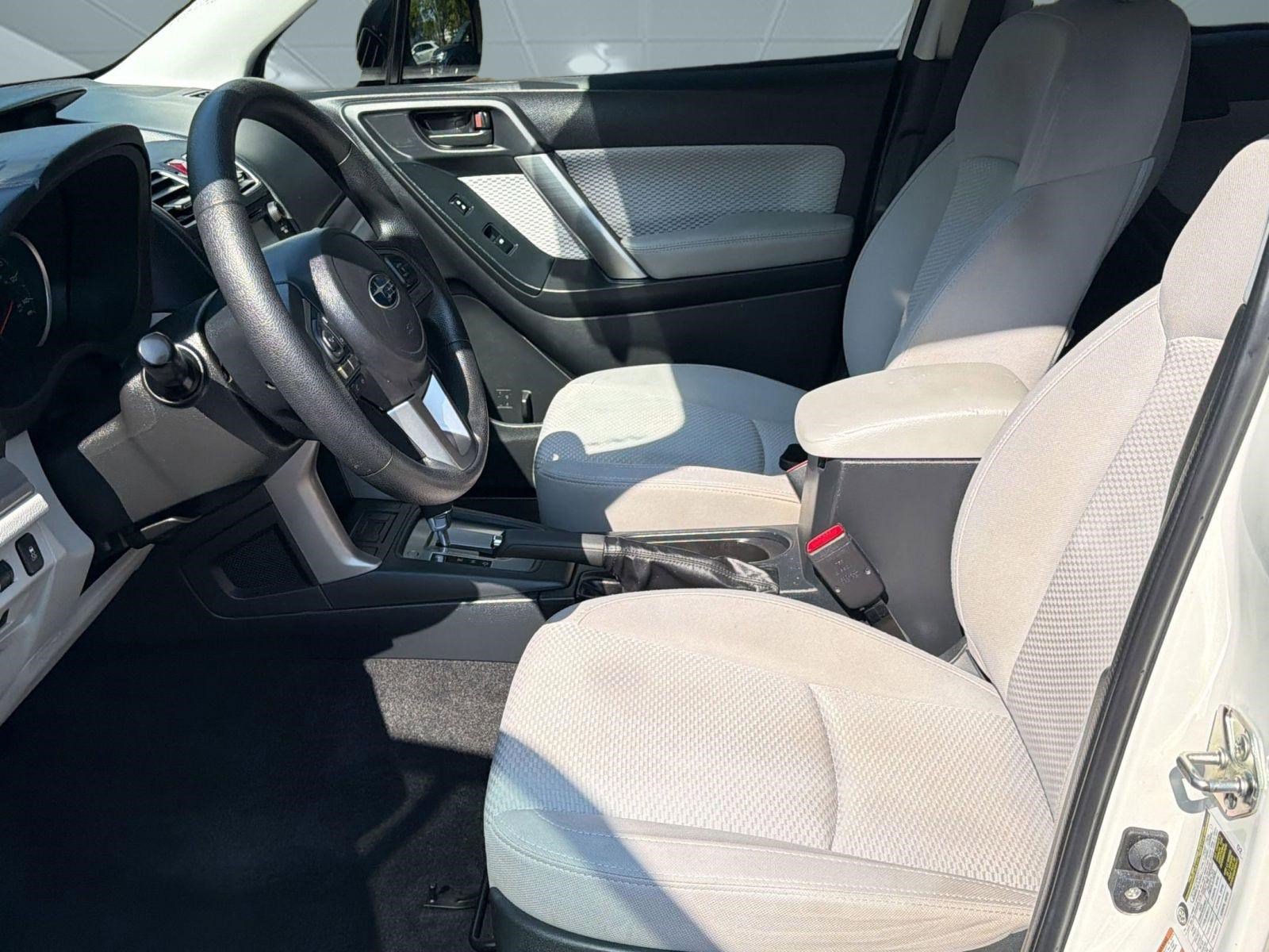 Used 2018 Subaru Forester 2.5i AWD/4WD image 5