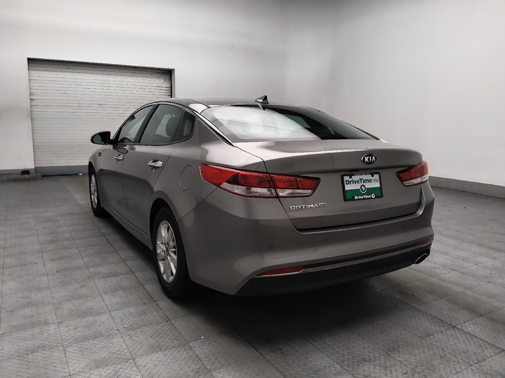 Used 2018 Kia Optima LX w/ Convenience Package FWD image 5
