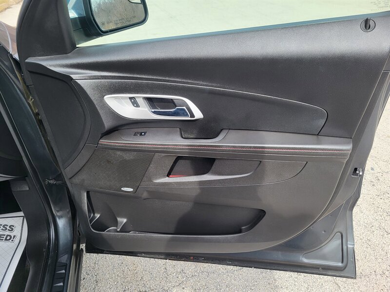 Used 2012 Chevrolet Equinox LTZ FWD image 28