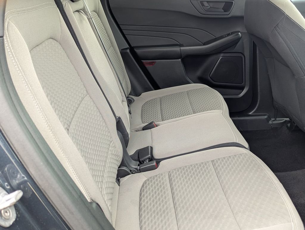 Used 2022 Ford Escape SE w/ Convenience Package FWD image 24