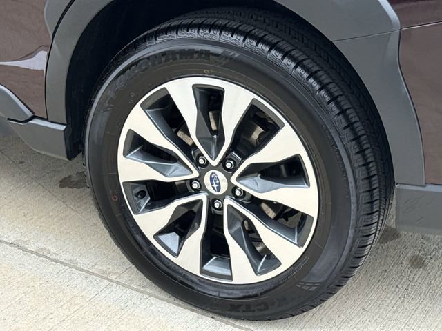 Certified 2023 Subaru Outback Limited AWD/4WD image 12