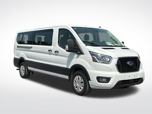 Used 2023 Ford Transit 350 XLT RWD image 9