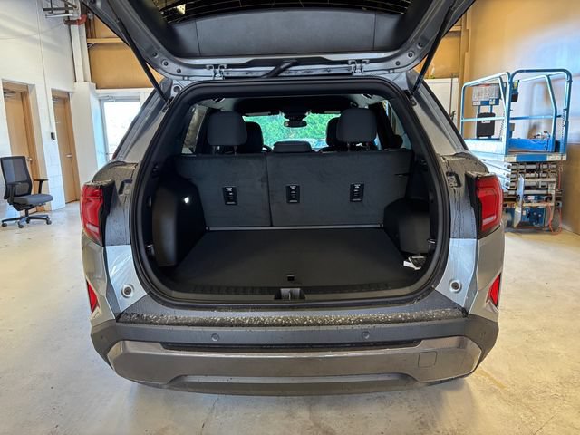 New 2027 GMC Terrain Elevation AWD/4WD image 17