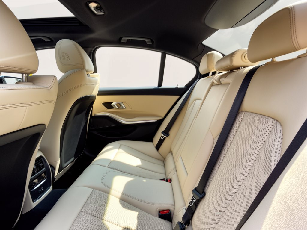 New 2026 BMW 330i xDrive Sedan w/ M Sport Package AWD/4WD image 25