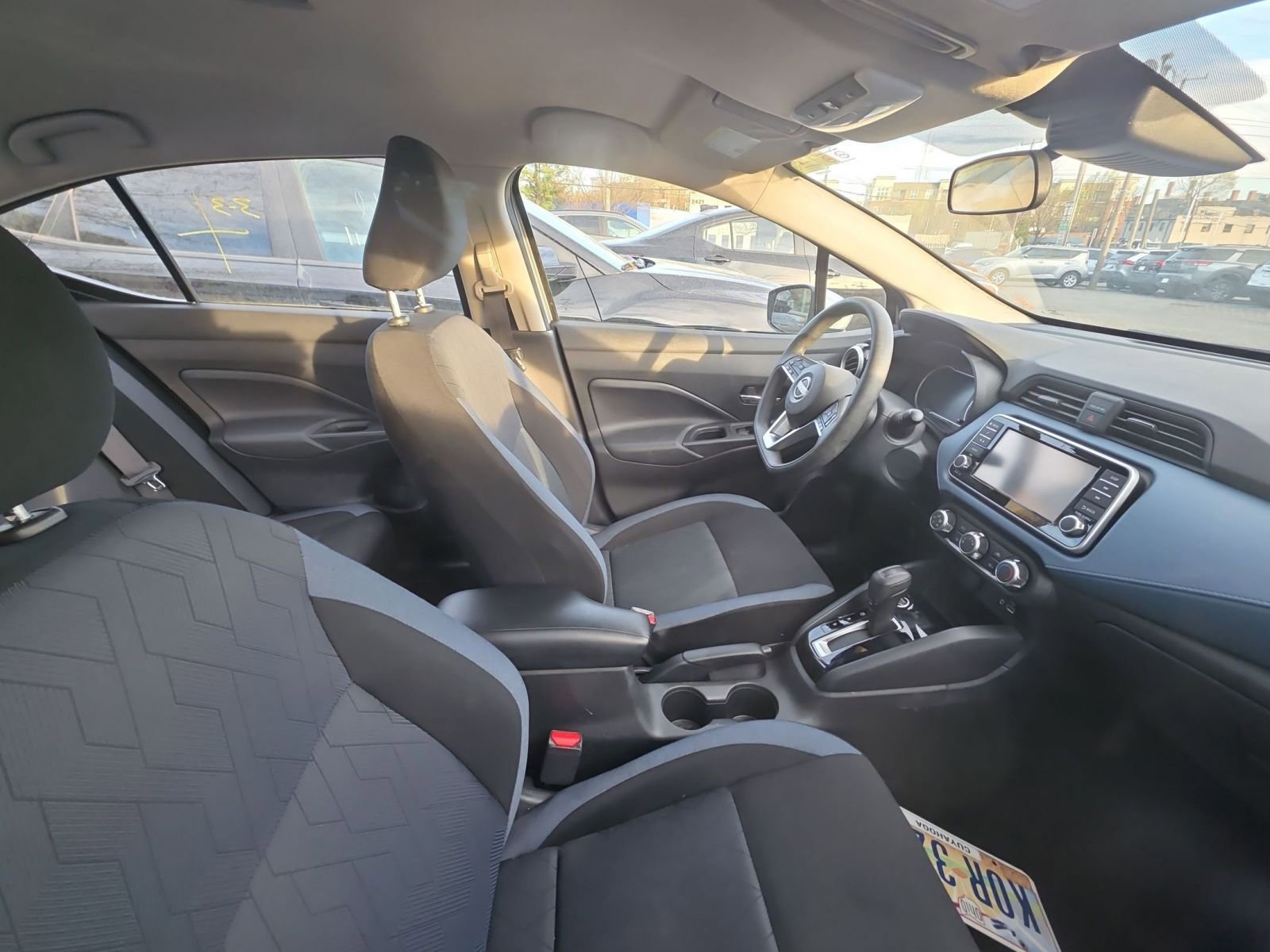 Used 2025 Nissan Versa SV image 10