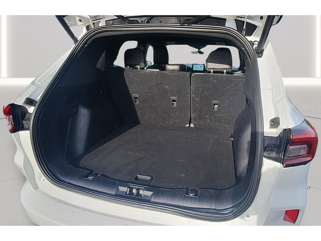 Used 2023 Ford Escape ST-Line Select image 17