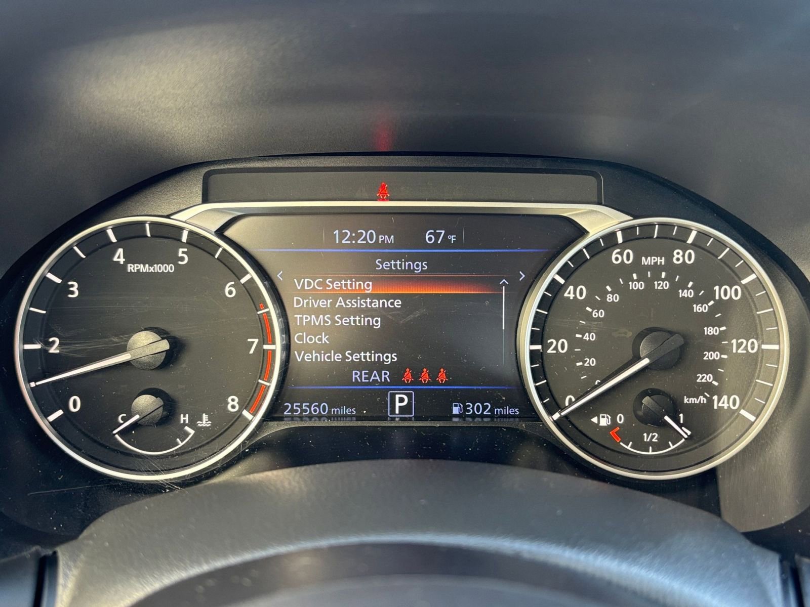 Used 2025 Nissan Altima 2.5 SV image 40