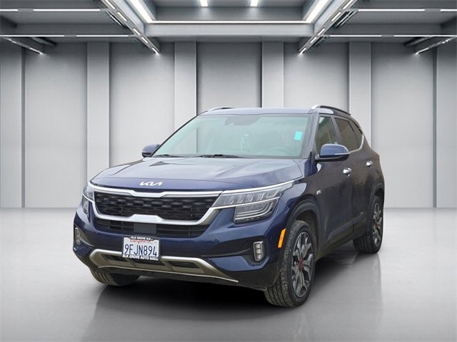 Certified 2023 Kia Seltos SX image 3