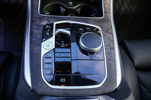 New 2026 BMW X5 xDrive40i w/ Climate Comfort Package image 18