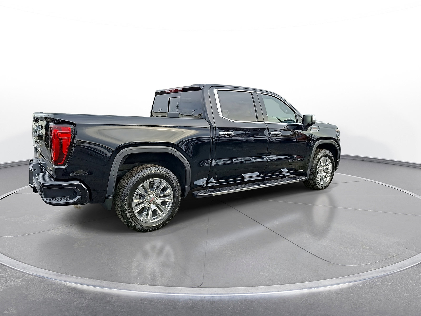 New 2026 GMC Sierra 1500 Denali w/ Technology Package AWD/4WD image 8