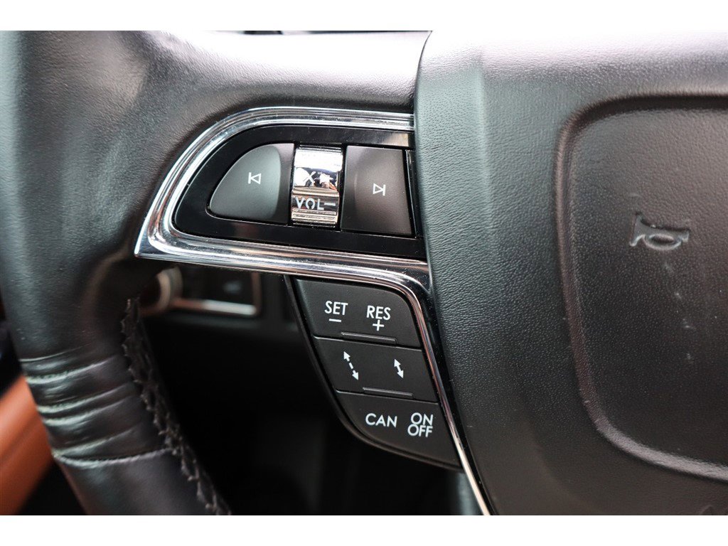 Used 2019 Lincoln Navigator Reserve image 41