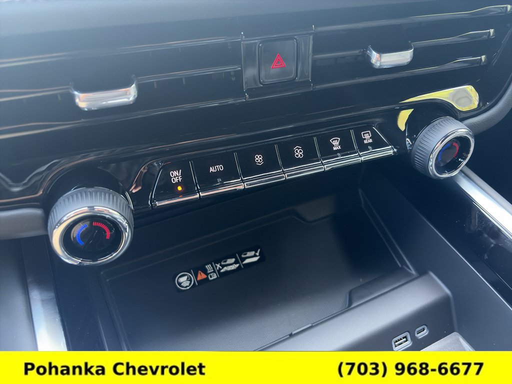 New 2026 Chevrolet Suburban High Country w/ Sun And Tow Package AWD/4WD image 17