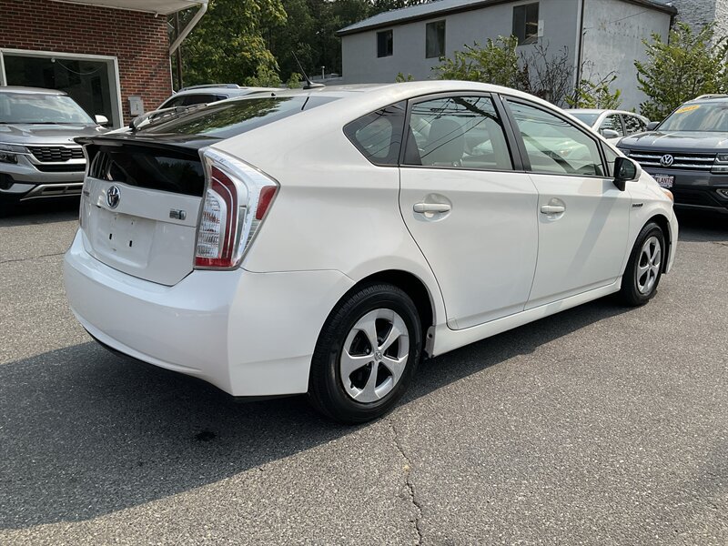 Used 2012 Toyota Prius Four FWD image 5