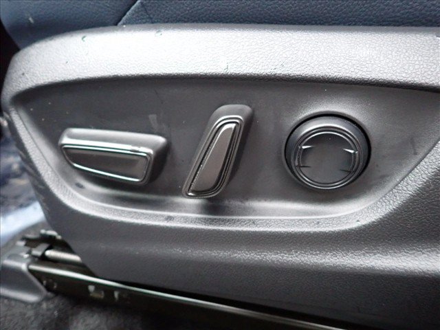 Used 2023 Subaru Solterra AWD image 14