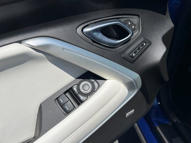 Used 2020 Chevrolet Camaro SS RWD image 13