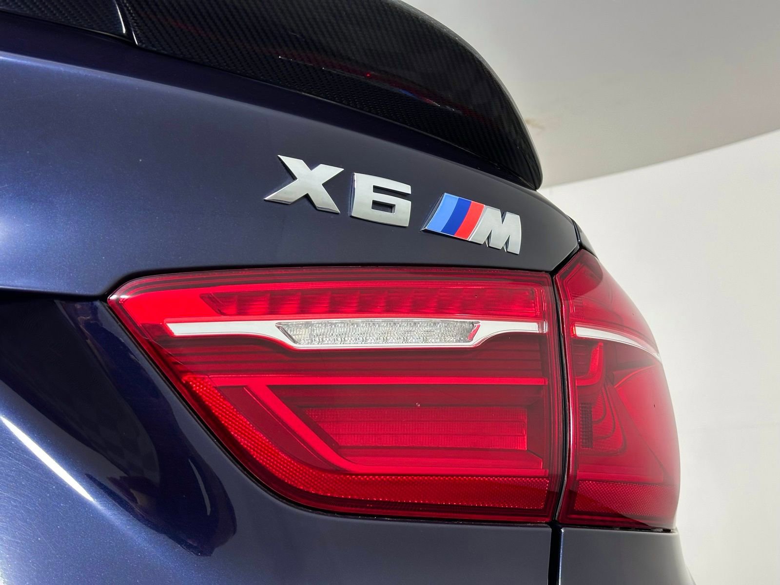 Used 2018 BMW X6 M AWD/4WD image 17