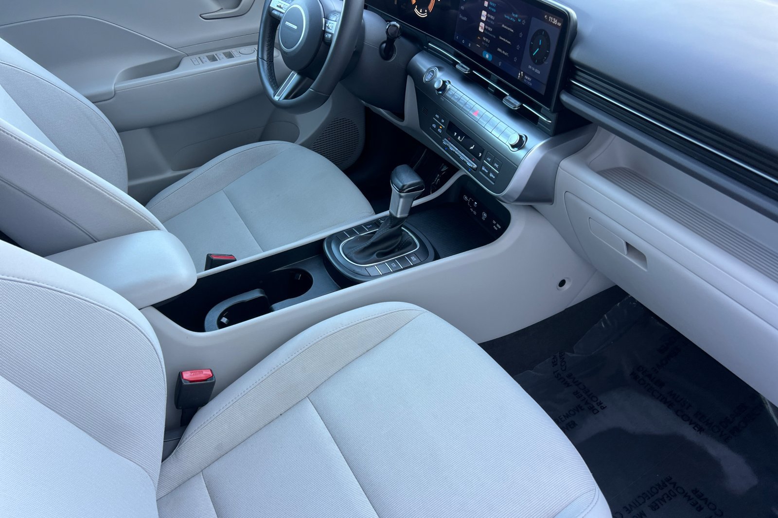 Used 2024 Hyundai Kona SEL AWD/4WD image 18
