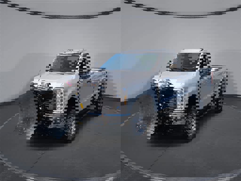 New 2026 Ford F250 XL w/ FX4 Off-Road Package