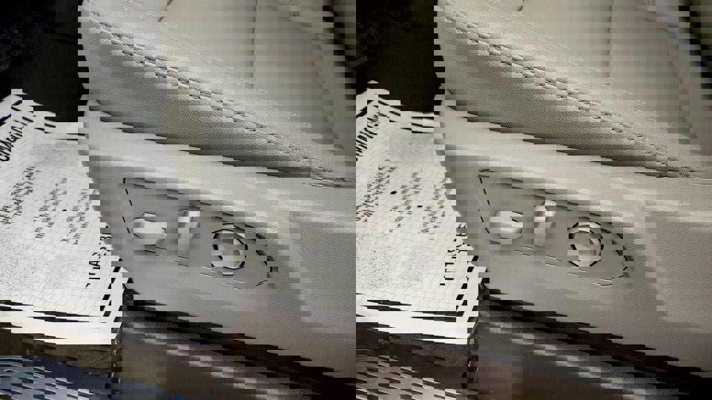 Used 2025 Chevrolet Silverado 1500 LTZ w/ LTZ Premium Package image 12