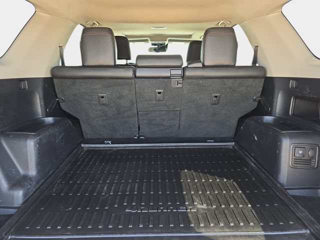 Used 2021 Toyota 4Runner Venture w/ Moonroof Package AWD/4WD image 14