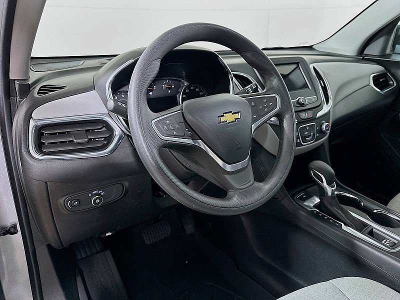 Used 2023 Chevrolet Equinox LS w/ LS Convenience Package image 9