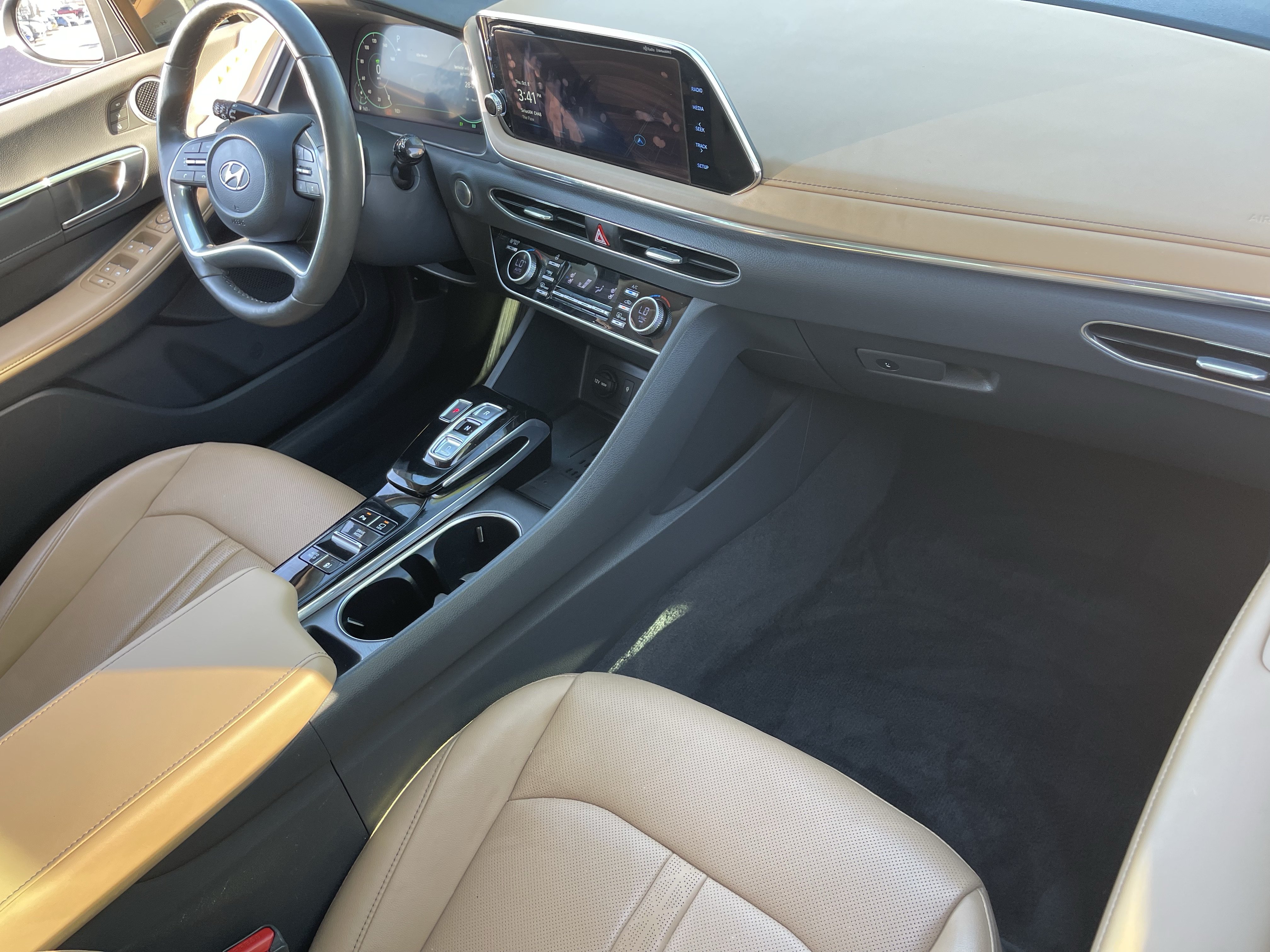 Used 2023 Hyundai Sonata Limited FWD image 14