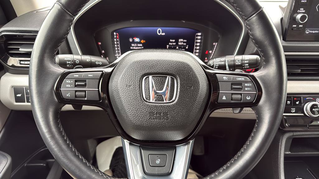 Used 2023 Honda Pilot Elite image 23