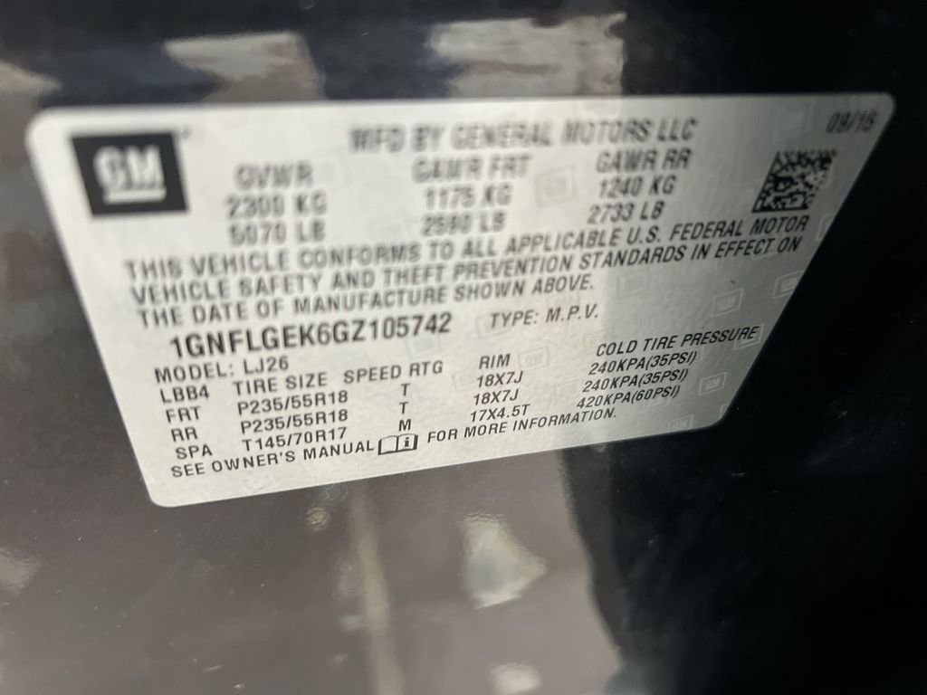 Used 2016 Chevrolet Equinox LTZ w/ Enhanced Convenience Package image 27