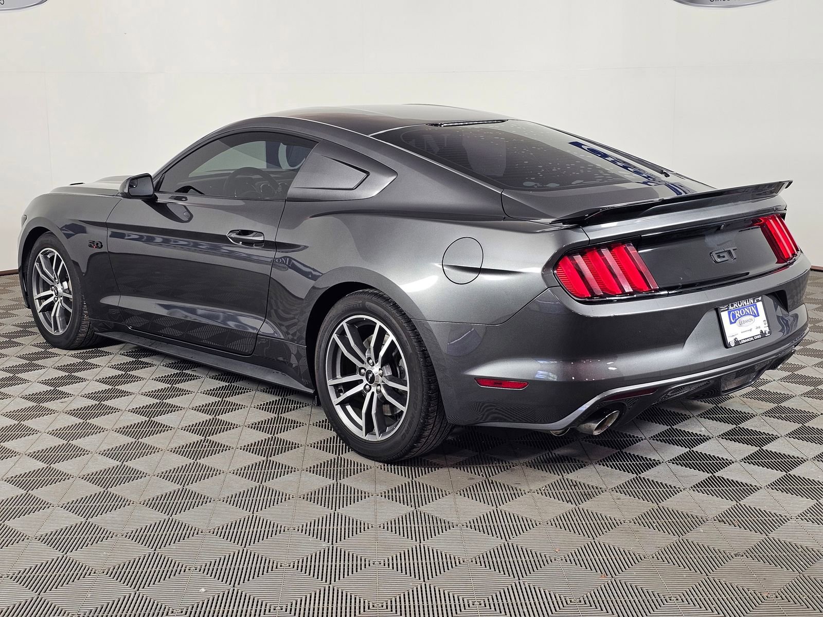 Used 2015 Ford Mustang GT RWD image 24