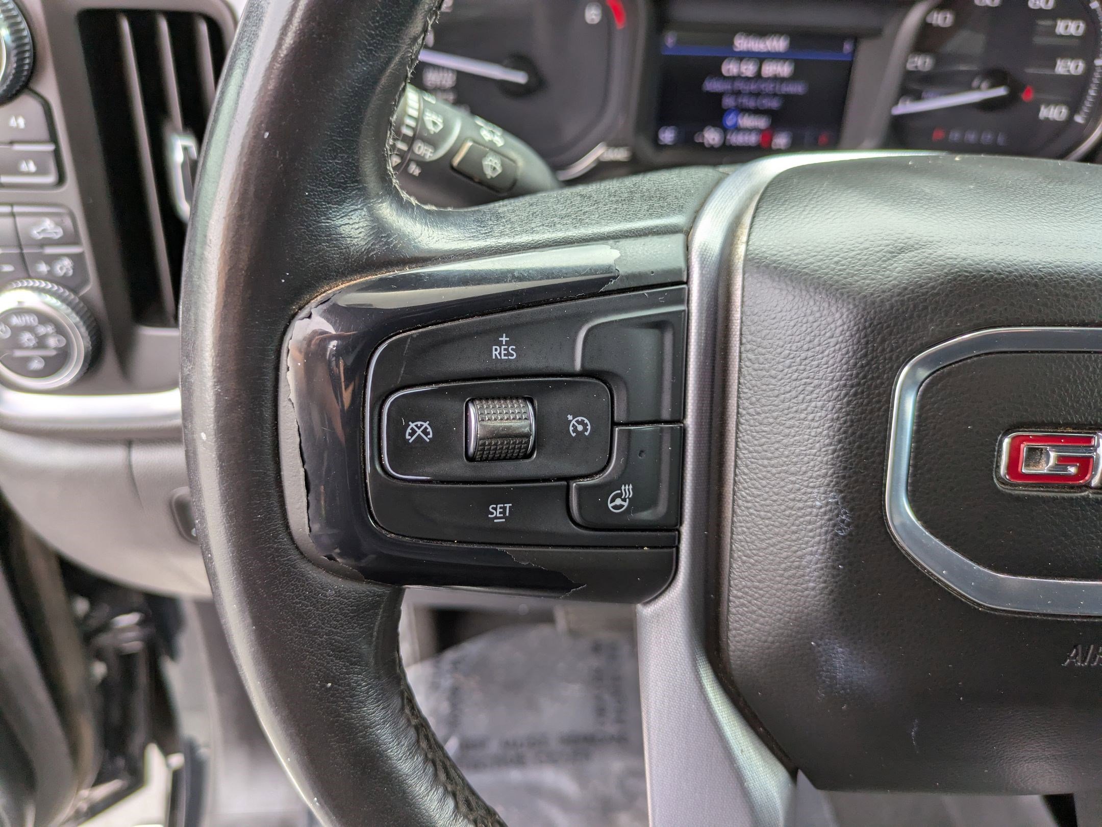 Used 2021 GMC Sierra 1500 SLT w/ SLT Convenience Package AWD/4WD image 17