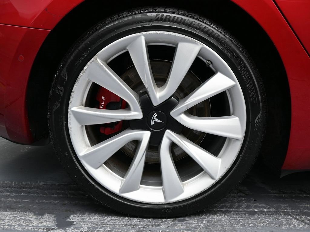 Used 2020 Tesla Model 3 Standard Range Plus image 12