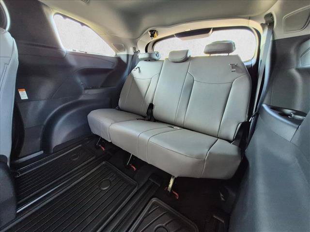 New 2026 Toyota Sienna XLE FWD image 16