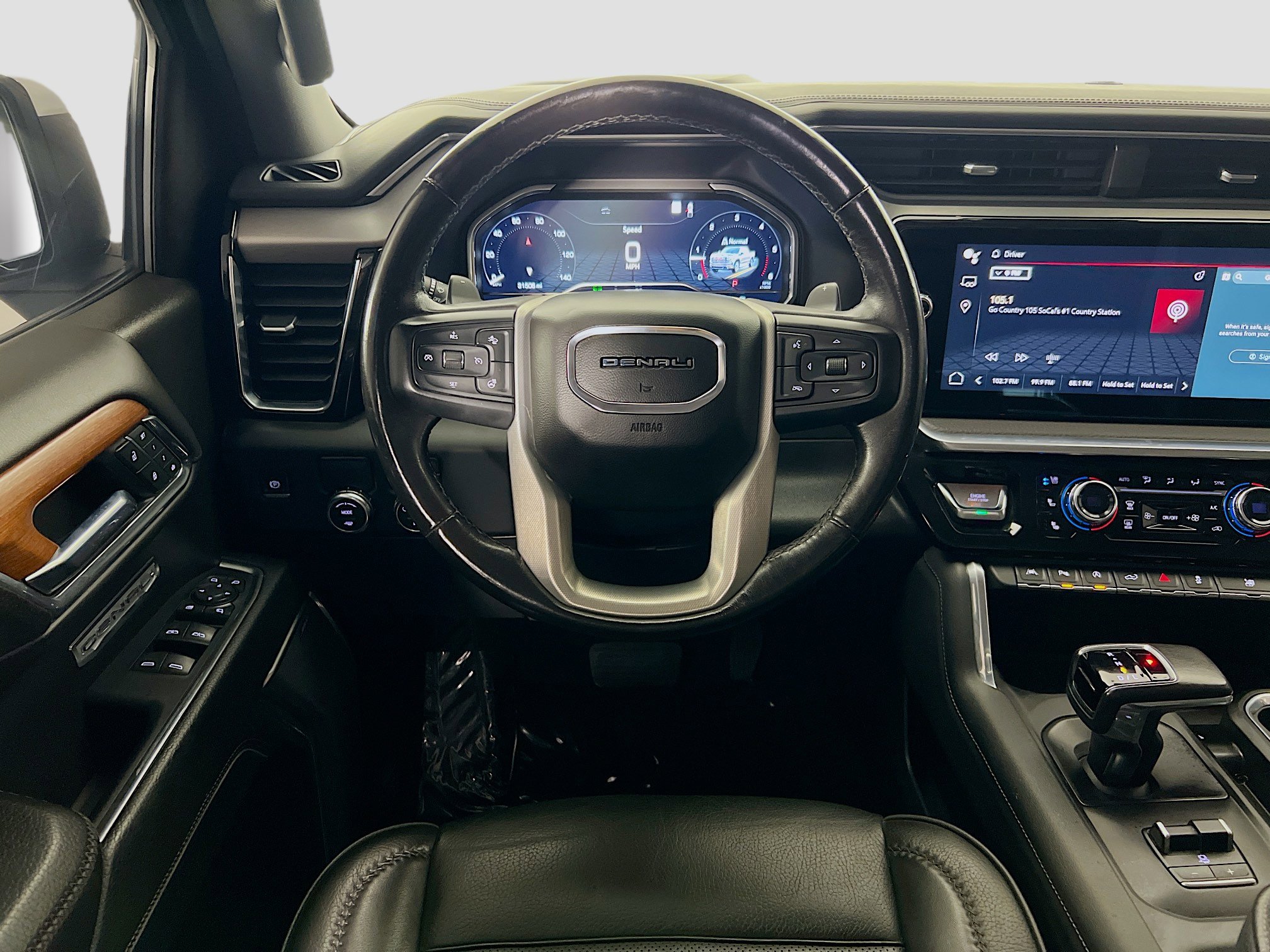 Used 2022 GMC Sierra 1500 Denali w/ Technology Package image 23