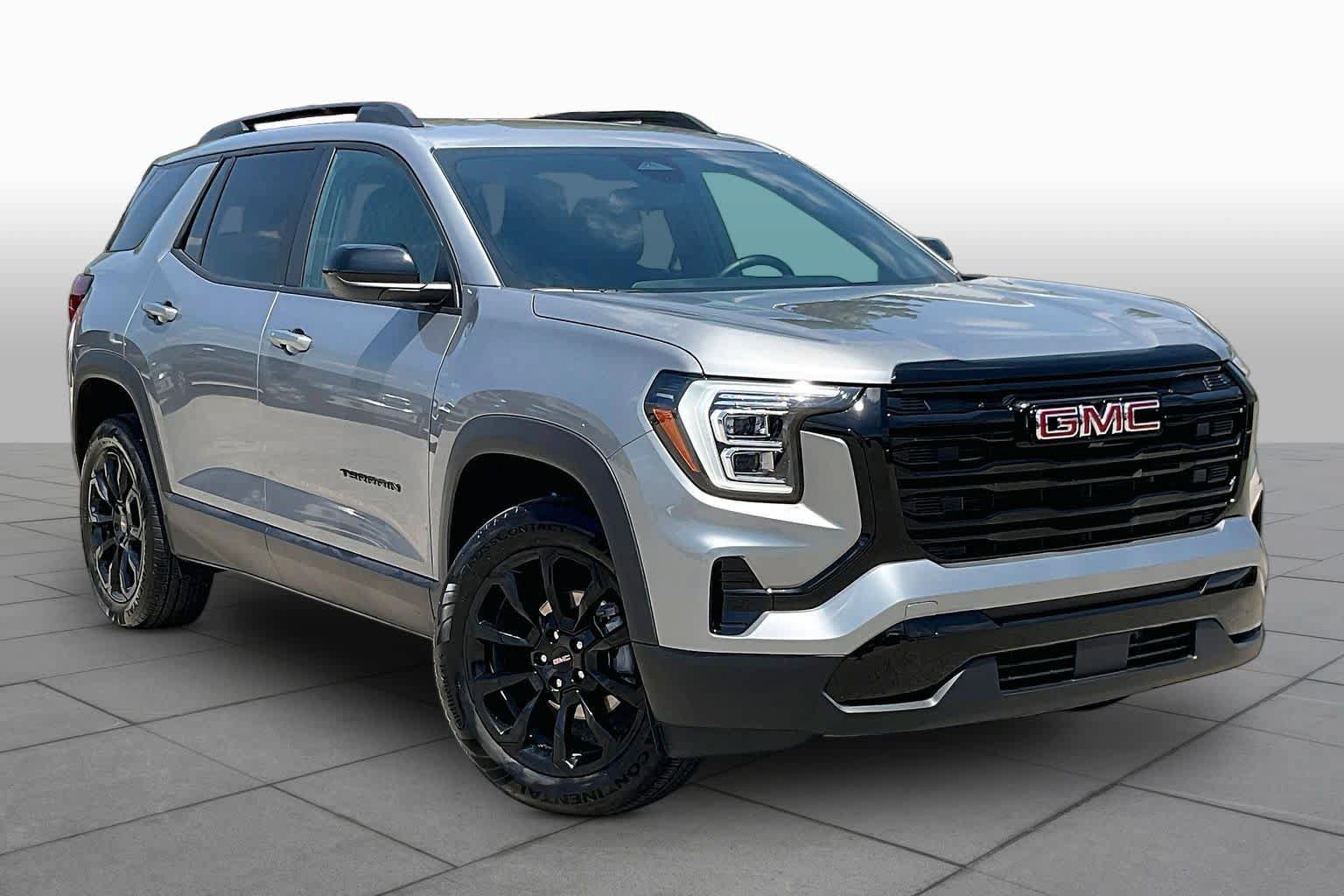 Used 2026 GMC Terrain Elevation w/ Elevation Premium Package AWD/4WD image 3