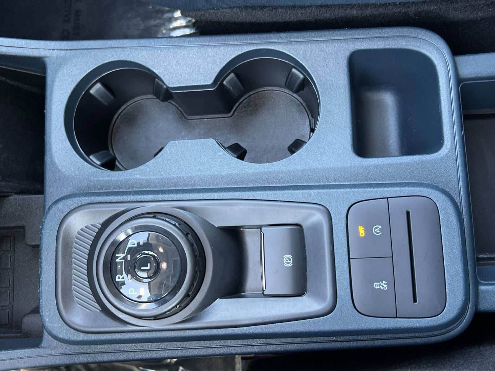 Certified 2025 Ford Maverick Lariat w/ 4K Tow Package image 22